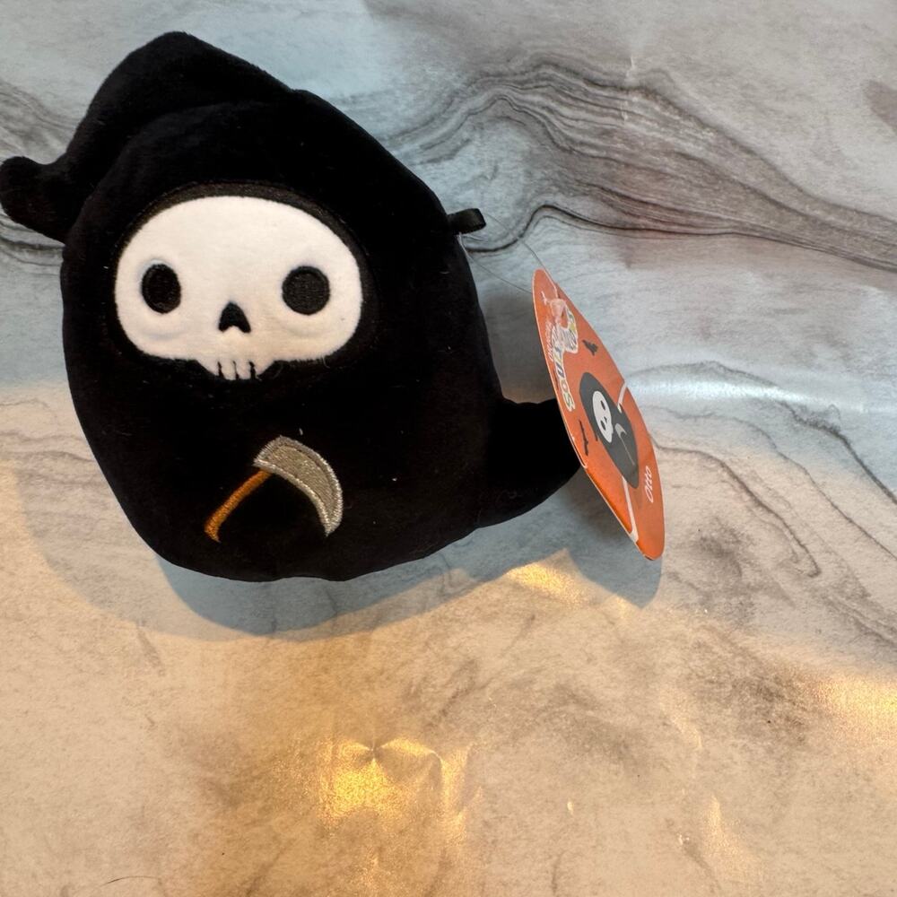 Otto Grim Reaper Mini Squishmallow